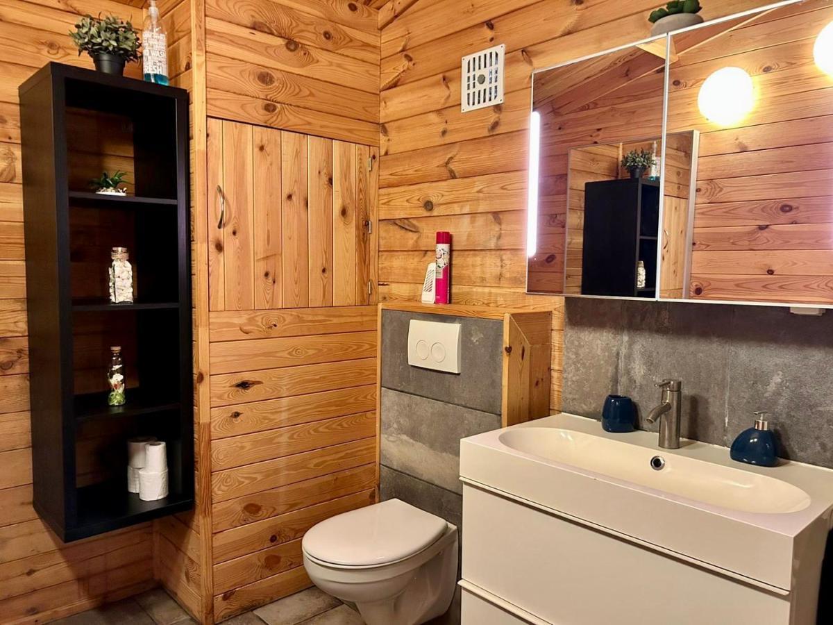 Buddha Style Family House & Jacuzzi & Sauna Near Amsterdam Vijfhuizen Luaran gambar